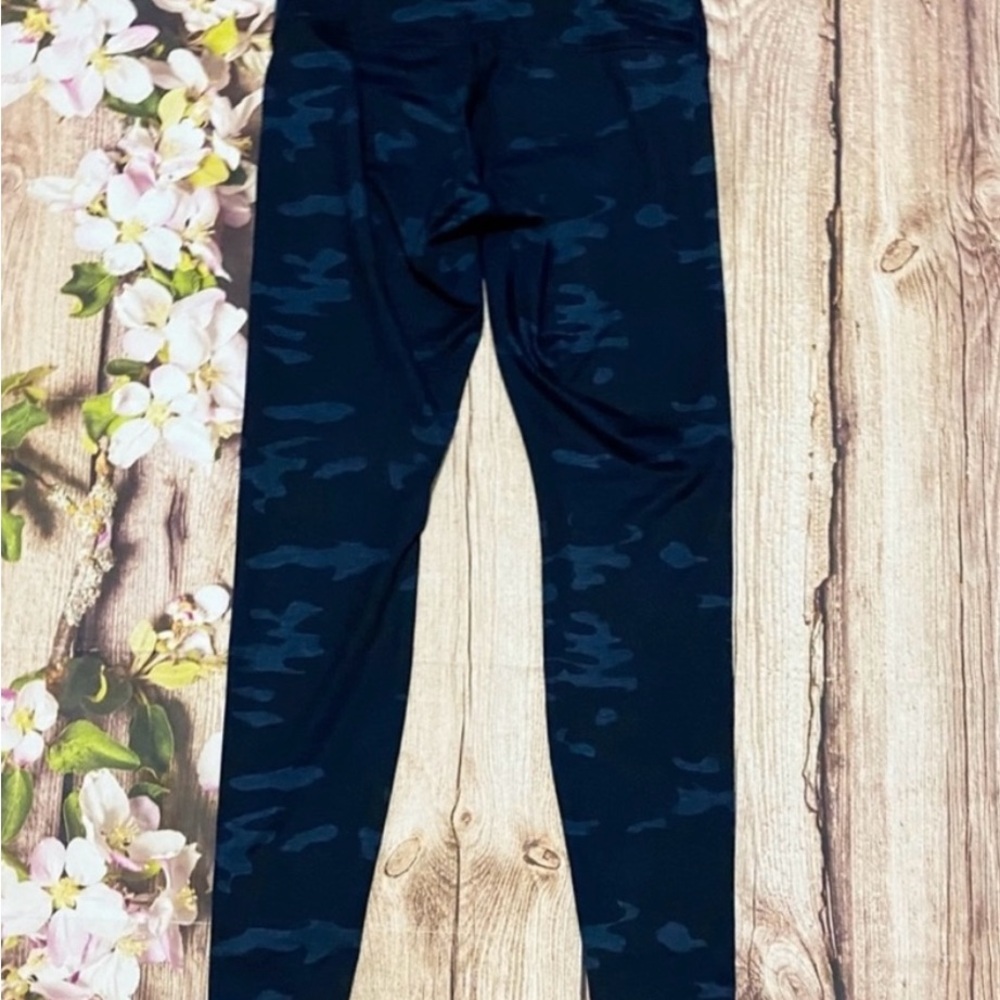 Lululemon Wunder Under Pant *Full On Luon in Lotus Camo Blue 8 - Picture 3 of 7